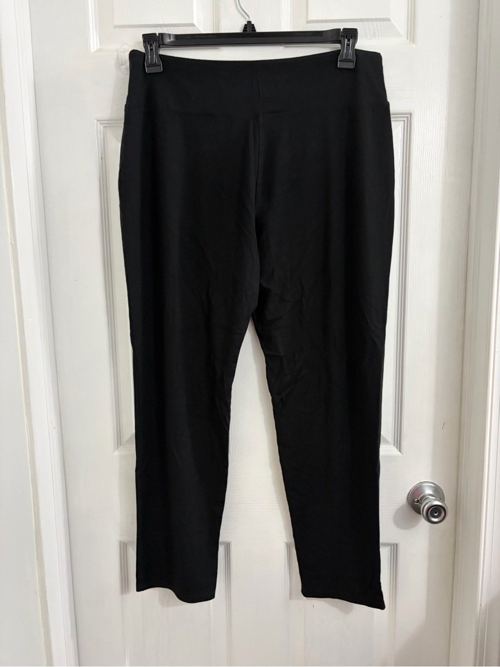 J. Jill Black Stretch Petite Pull-On Leggings. Size large. $10 - Picture 3 of 4